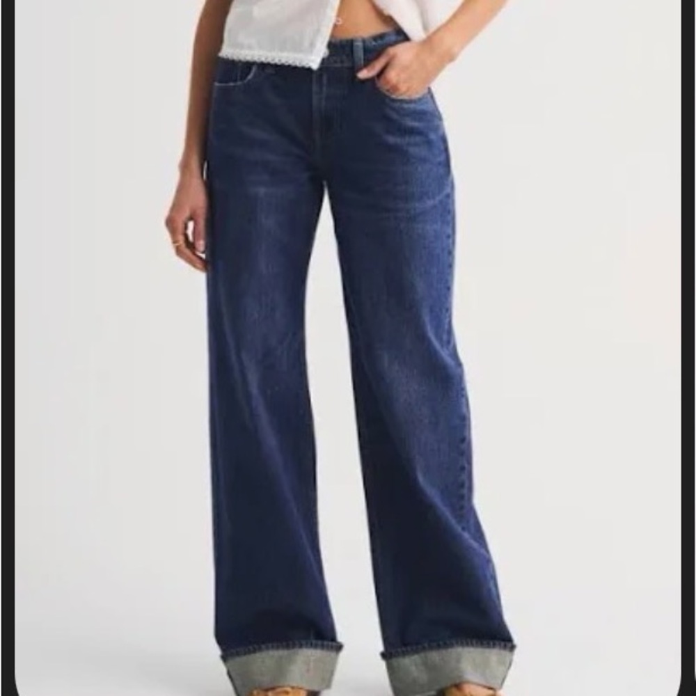 Abercrombie Low Rise Baggy Jean - 29 tall